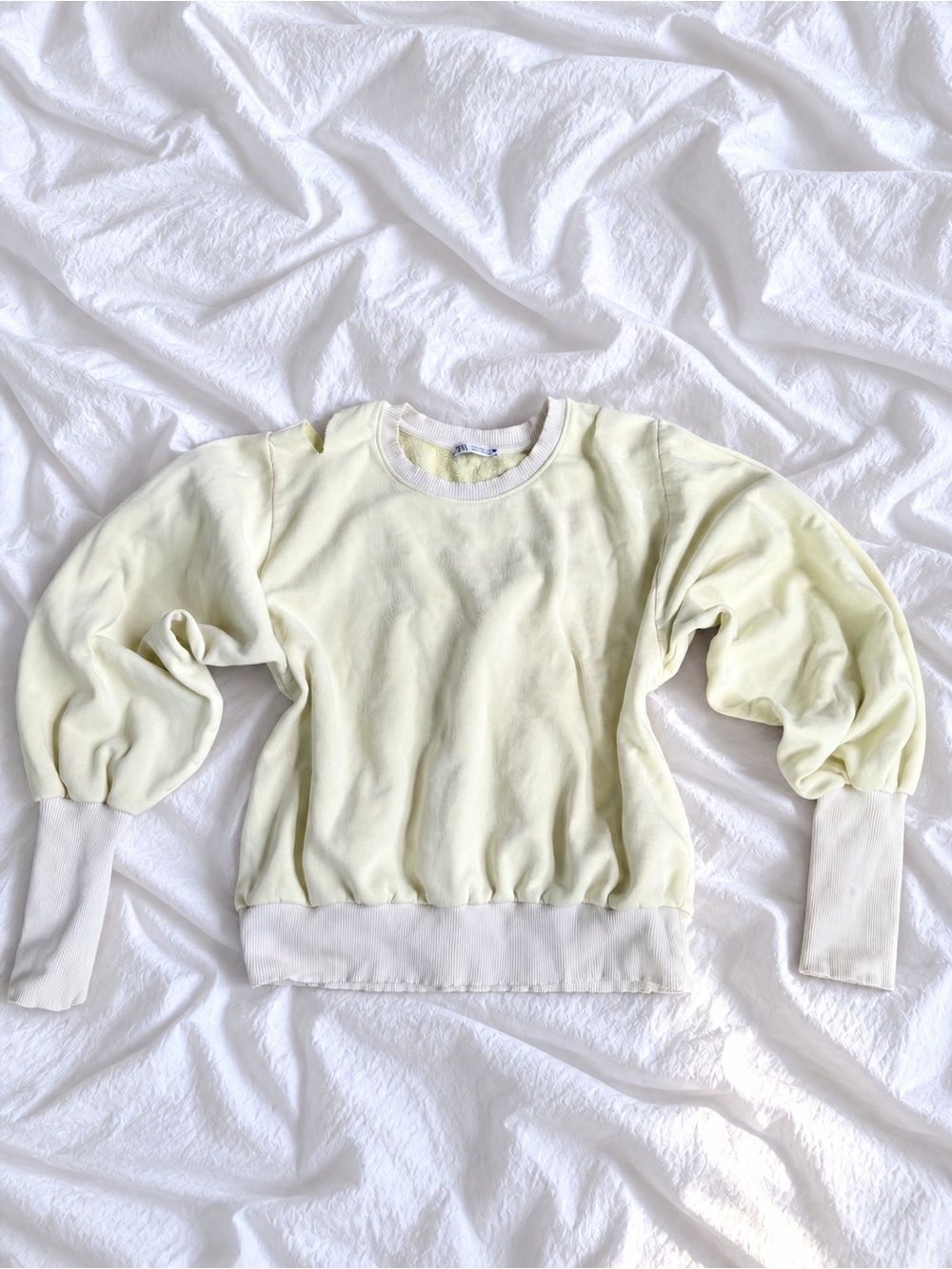 Zara Pale Yellow Puff-Sleeve Crew Neck Sweater